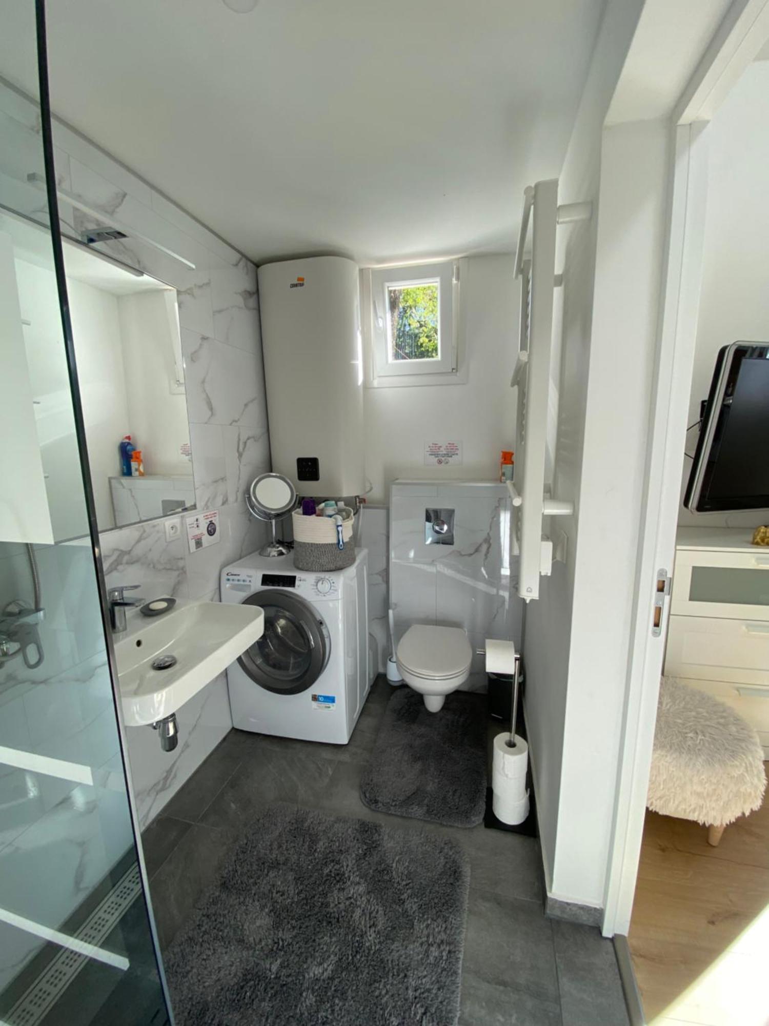 The Little Oak - Tiny House With Bed On Mezzanine & Terrace - From 1 To 4 P Disney, Paris & Cdg Pomponne Εξωτερικό φωτογραφία