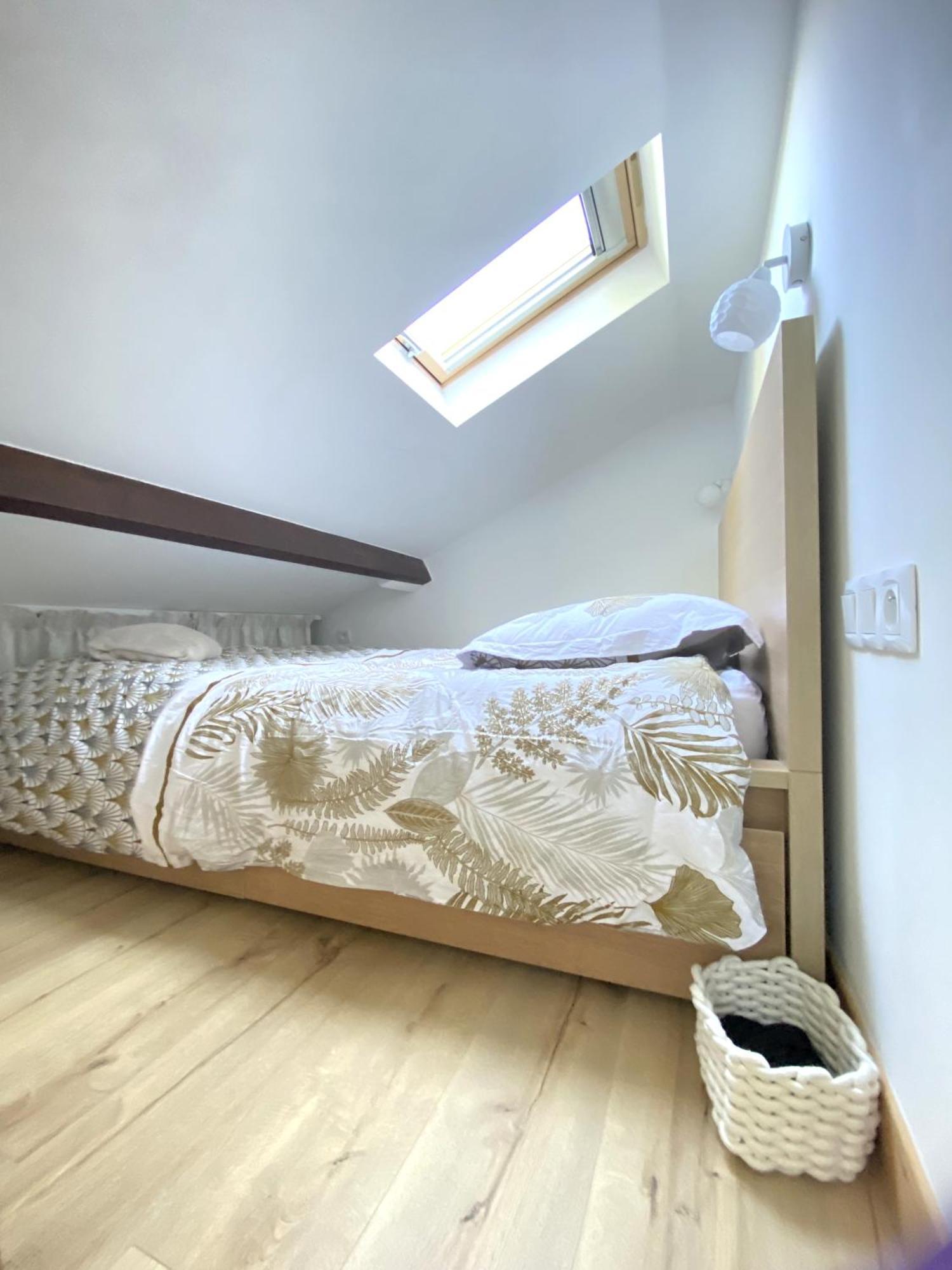 The Little Oak - Tiny House With Bed On Mezzanine & Terrace - From 1 To 4 P Disney, Paris & Cdg Pomponne Εξωτερικό φωτογραφία